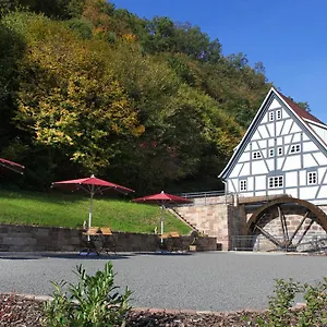  Ferienpark Baumhaushotel Seemuhle